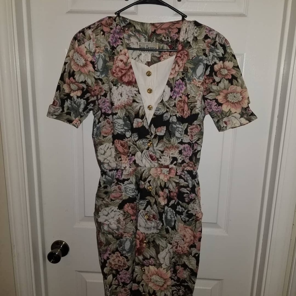 Floral Button dress
